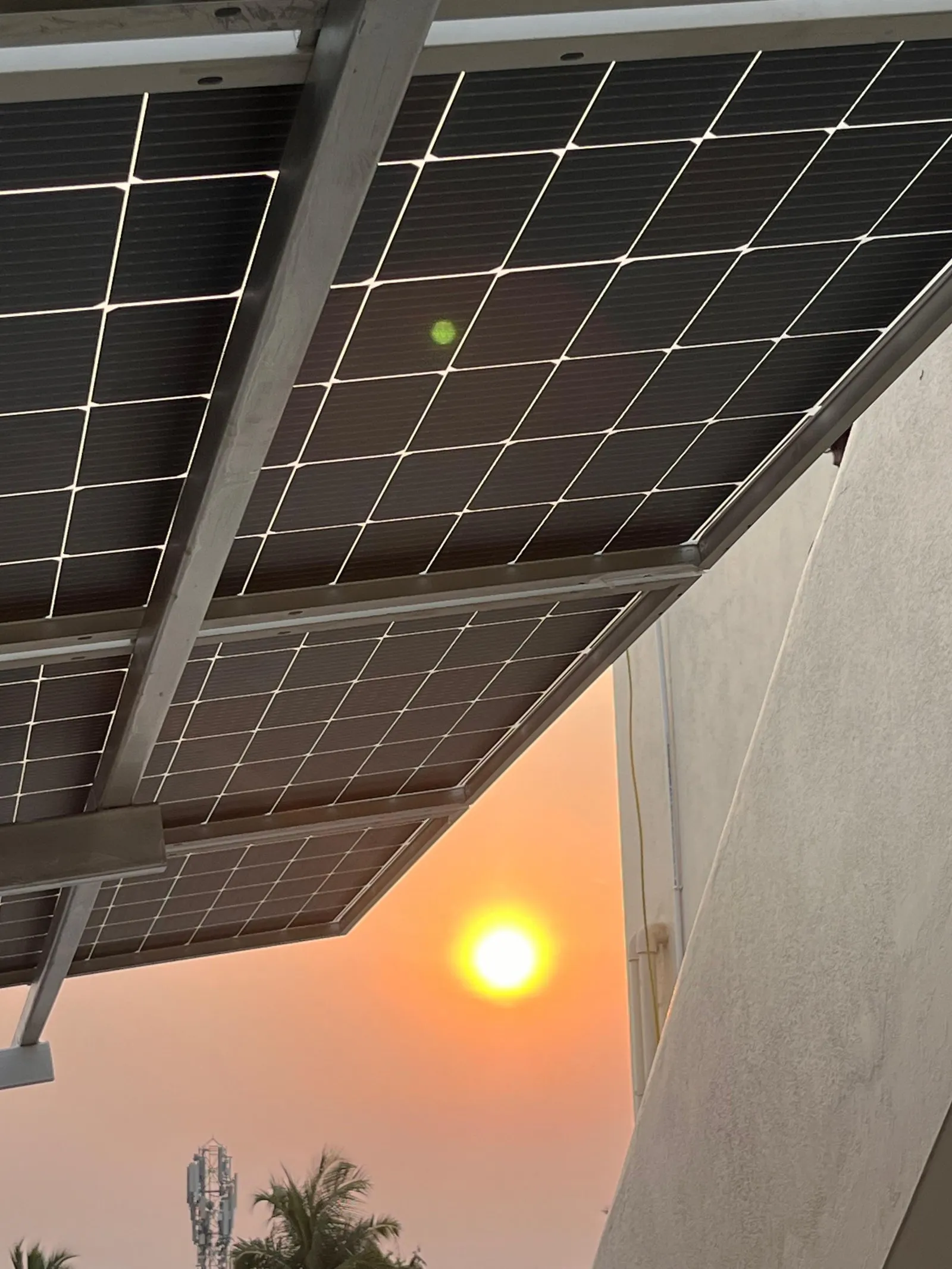 Solar installation team
